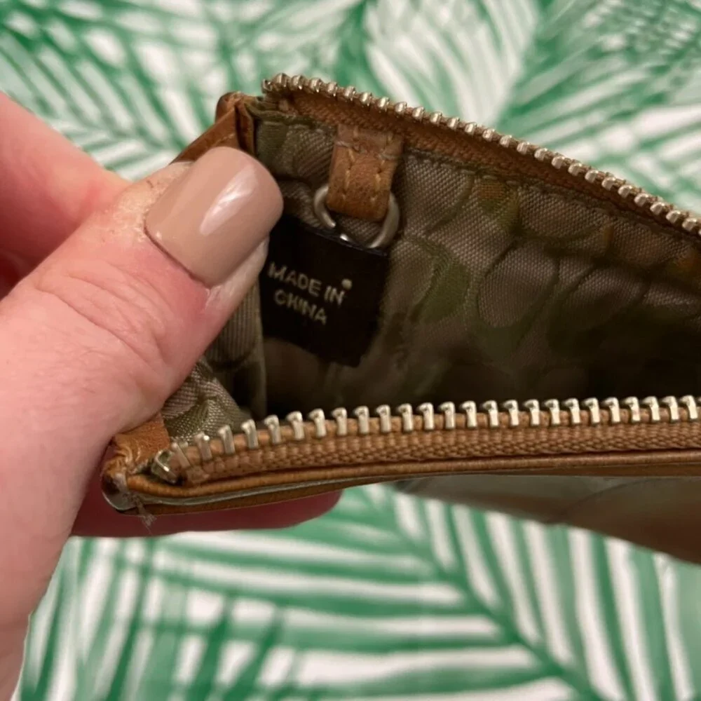 Vintage Coach Tan Brown Leather Card Holder Wallet Coin Purse